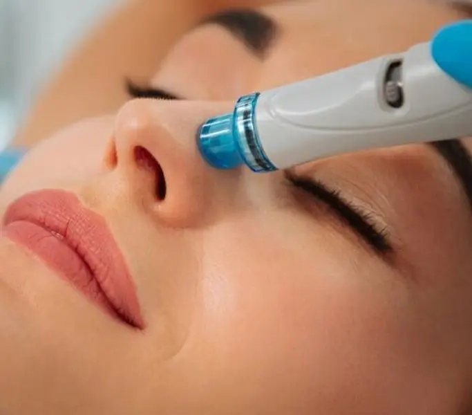Aquafacial Preise Frankenthal – Premium Gesichtsbehandlung für intensiven Glow und porentiefe Reinigung.